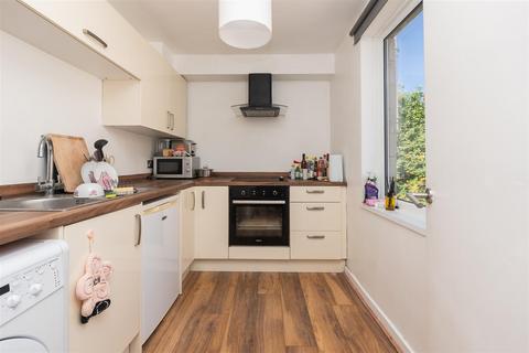 Studio for sale, Montague Hill South, Bristol