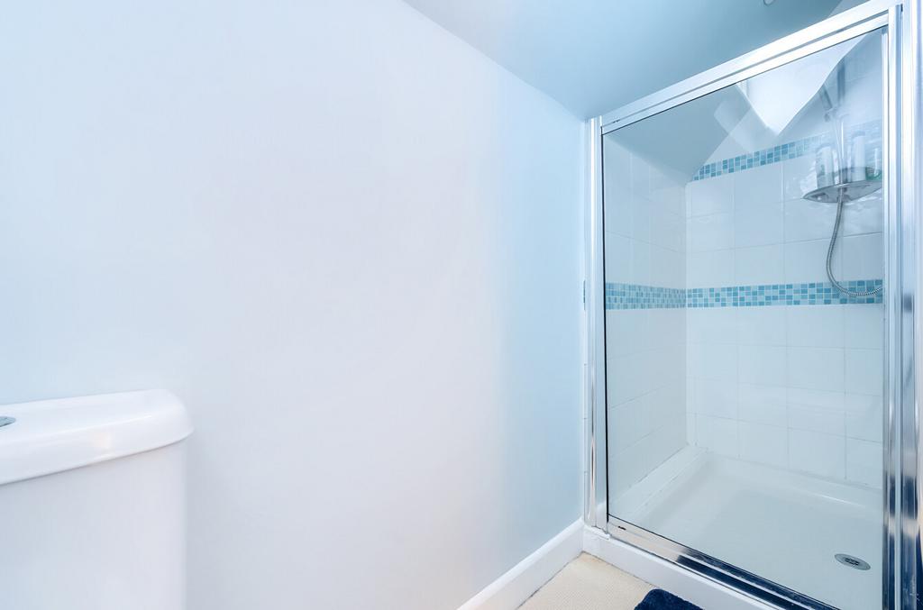 1320501-6-686d451...