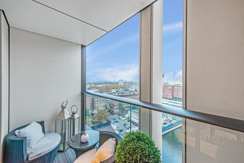 Apartment in London, City of Westminster - View 4