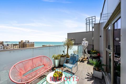3 bedroom apartment for sale, 133 Kingsway, Hove