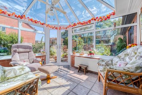 3 bedroom bungalow for sale, East Anglian Way, Gorleston