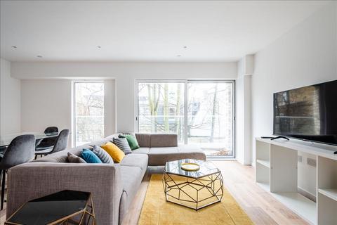 3 bedroom apartment to rent, Powell Road, Lower Clapton, E5