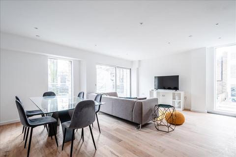 3 bedroom apartment to rent, Powell Road, Lower Clapton, E5