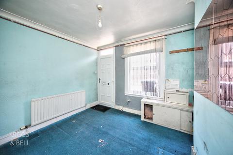 72 Ashton Road, Luton, LU1 3QG