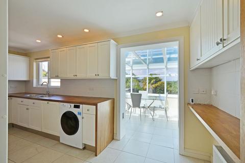 28 Park View, Truro, TR1 2BW