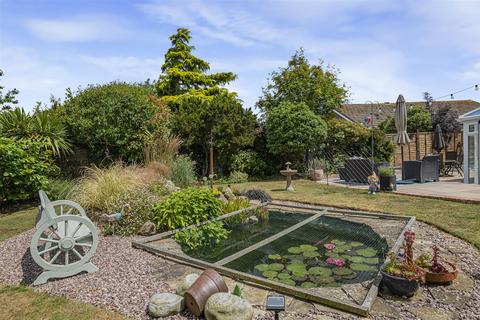 undefined, Lucinda Way, Seaford