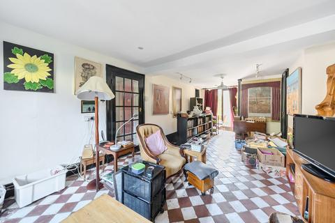 3 bedroom maisonette for sale, Church Road, Nascot Wood, Watford WD17 4PY