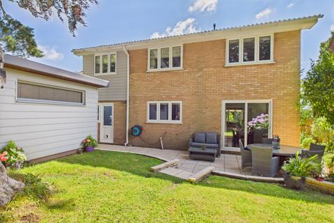 4 bedroom detached house for sale, Northbrook Road, Broadstone, Dorset, BH18