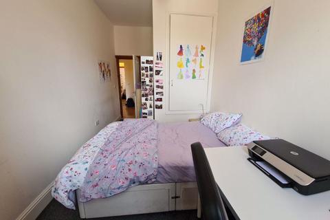 undefined, Hyde Terrace, Leeds