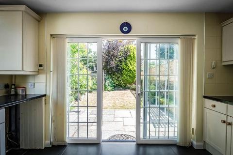 2 bedroom detached house for sale, OLD REIGATE ROAD, BETCHWORTH, RH3