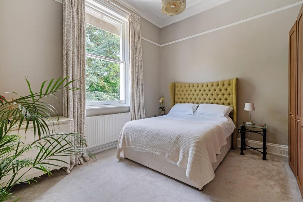 75862 Flat 5, Pixham Firs, Pixham Lane  (22).jpg