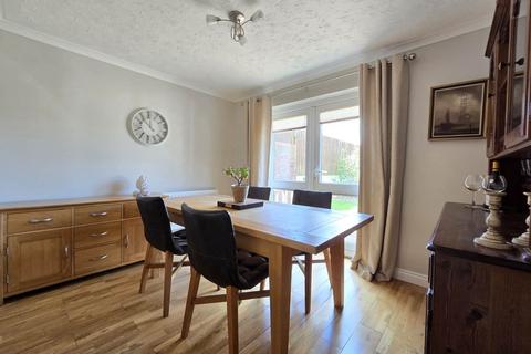 3 Armada Way, Westward Ho, Bideford, EX39 1XB