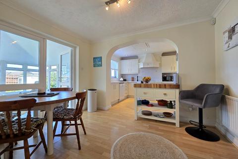 3 Armada Way, Westward Ho, Bideford, EX39 1XB