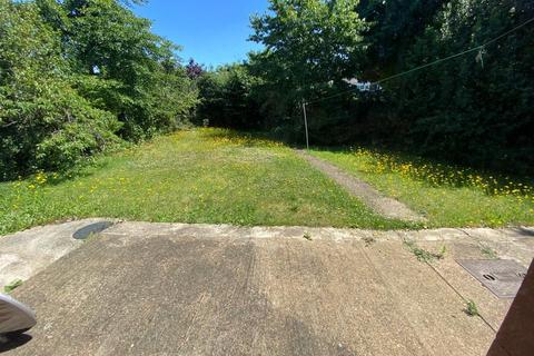 1 bedroom in a house share to rent, Springfield Road, Ashford TW15