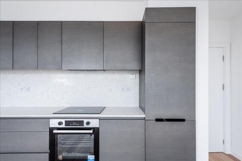 1 bedroom apartment to rent, Powell Road, Lower Clapton, E5