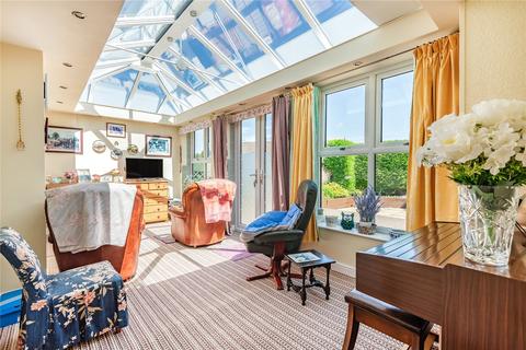 9 Heath Close, Linthwaite, Huddersfield, HD7 5SX