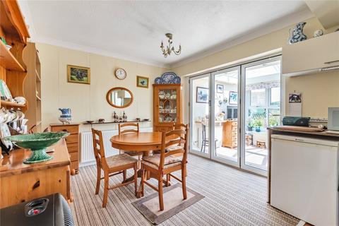9 Heath Close, Linthwaite, Huddersfield, HD7 5SX