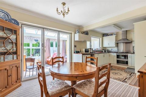 9 Heath Close, Linthwaite, Huddersfield, HD7 5SX