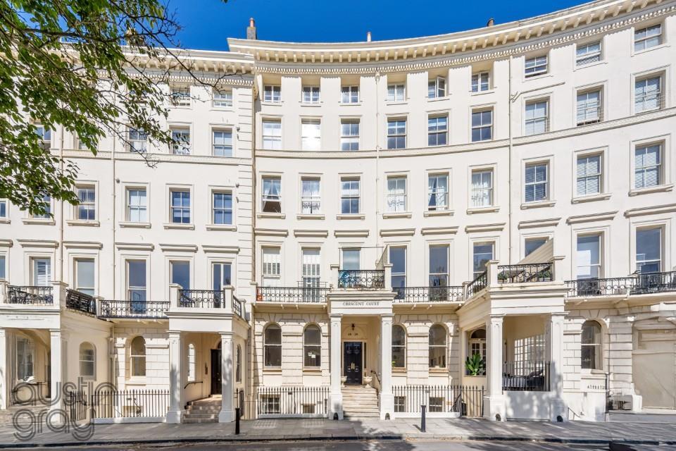 Adelaide Crescent, 29 B-016-1 (Custom).jpg