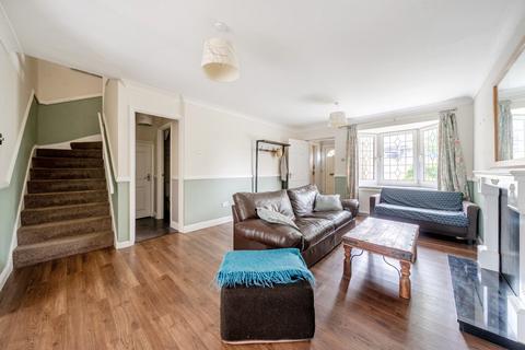 4 bedroom terraced house for sale, Teesdale Gardens, Grange Hill, South Norwood, London, SE25