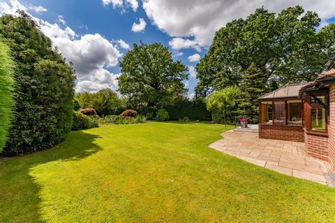 6 bedroom detached house for sale, Hall Moss Lane, Bramhall