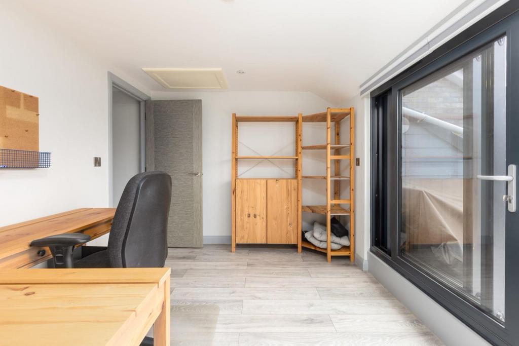 Flat 7, Avon View, 153 Crews Hole Road, BS5-16.jpg