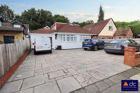 5 bedroom chalet for sale, The Chase, Ickenham, Uxbridge, UB10 8SR