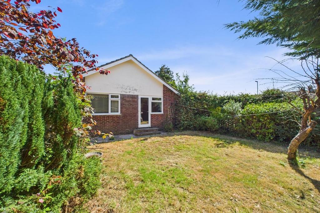 CAM01894 G0-PR0201-STILL026.jpg