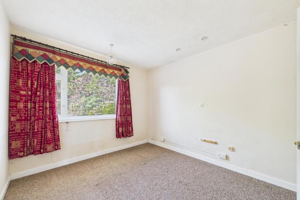 CAM01894 G0-PR0201-STILL017.jpg