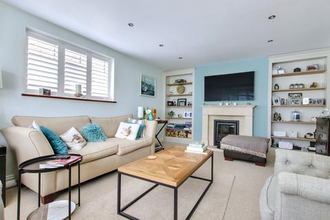 4 bedroom detached house for sale, Barnes Lane, Milford on Sea, Lymington, SO41