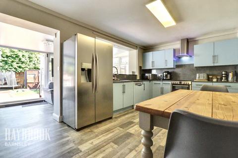 3 bedroom semi-detached house for sale, Knollbeck Avenue, Brampton