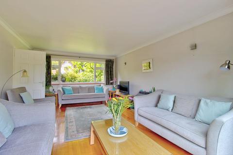 5 bedroom detached house for sale, Wokingham RG40
