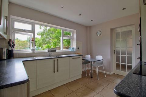 5 bedroom detached house for sale, Wokingham RG40