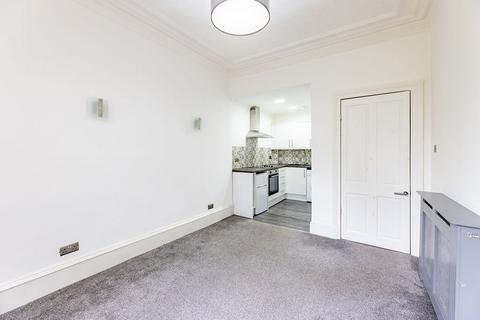 1 bedroom flat for sale, Thornwood Drive, Glasgow G11