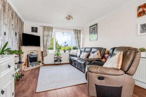 18 Chapelfields, Stanstead Abbotts, Ware, SG12 8HT