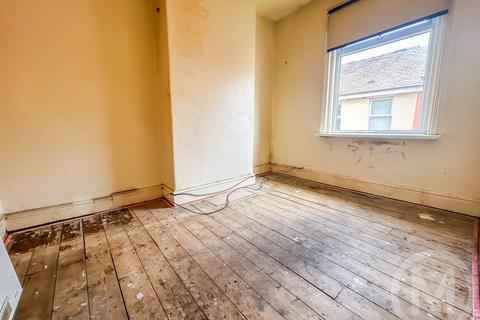 2 bedroom terraced house for sale, Avenham Grove, Blackpool
