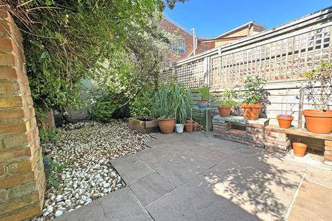 3 bedroom maisonette for sale, Ditchling Rise, Brighton BN1