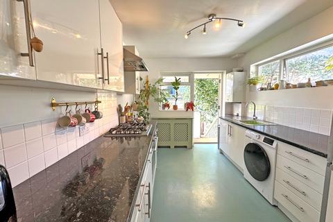 3 bedroom maisonette for sale, Ditchling Rise, Brighton BN1