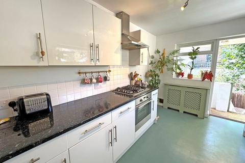 3 bedroom maisonette for sale, Ditchling Rise, Brighton BN1