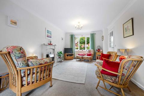 undefined, Yew Tree Gardens, Henley-In-Arden B95