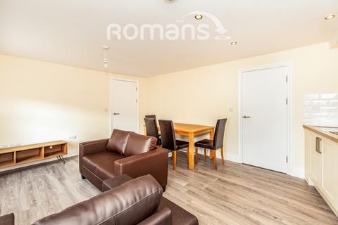2 bedroom flat to rent, Lower Borough Walls, Bath, BA1