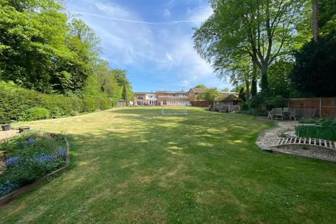 undefined, Lynch Hill Park, Whitchurch, RG28 7NF