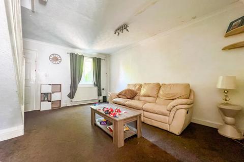 3 bedroom semi-detached house for sale, Hawthorn Close, Patchway, Bristol, BS34
