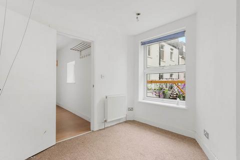 undefined, Woodland House, Woodland Road