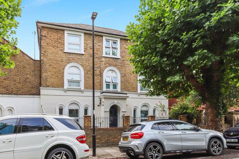Woodland House, Woodland Road