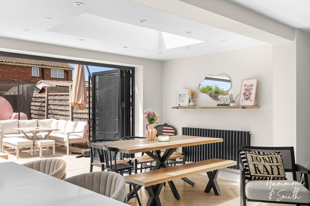 Kitchen / Diner