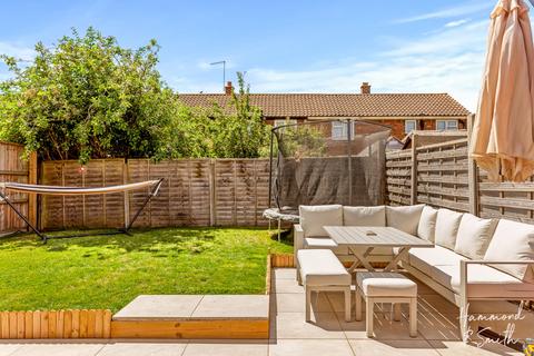 undefined, Elm Close, Epping CM16