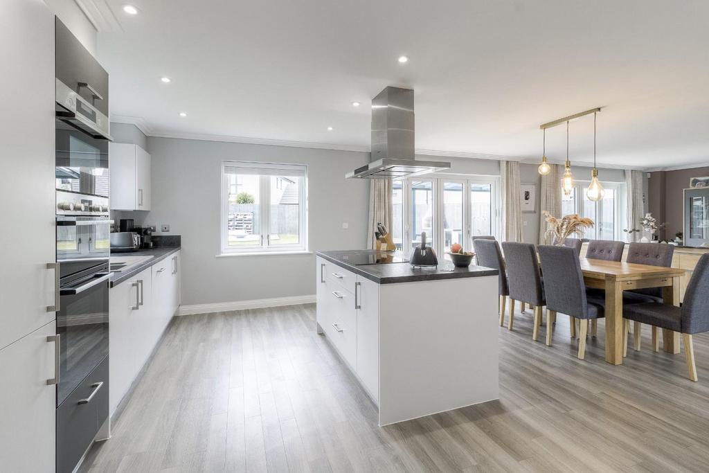 15 Fotheringhay Close 016.jpg