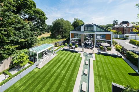undefined, An immaculately presented and contemporary detached family home in Hartford