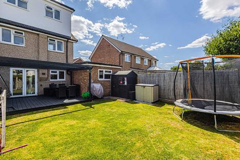 undefined, Victoria Close, Basildon, SS15